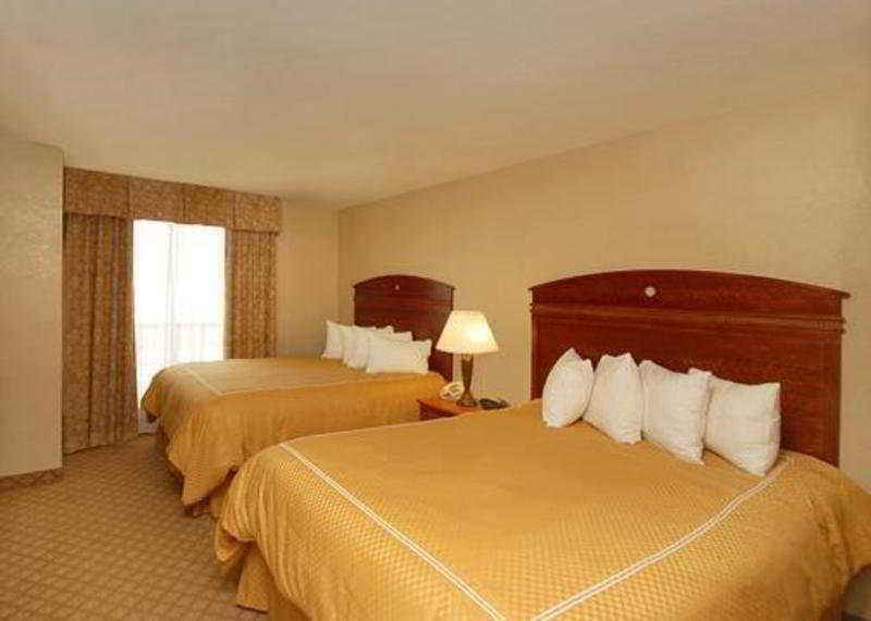 Comfort Suites Near Seaworld San Antonio Exterior photo